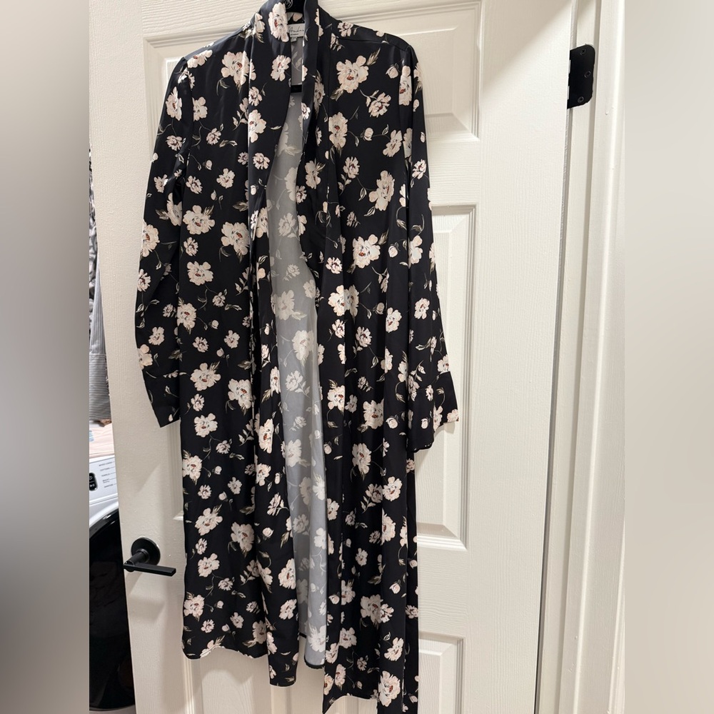 L'Academie Black Kimono with Cream Floral Design